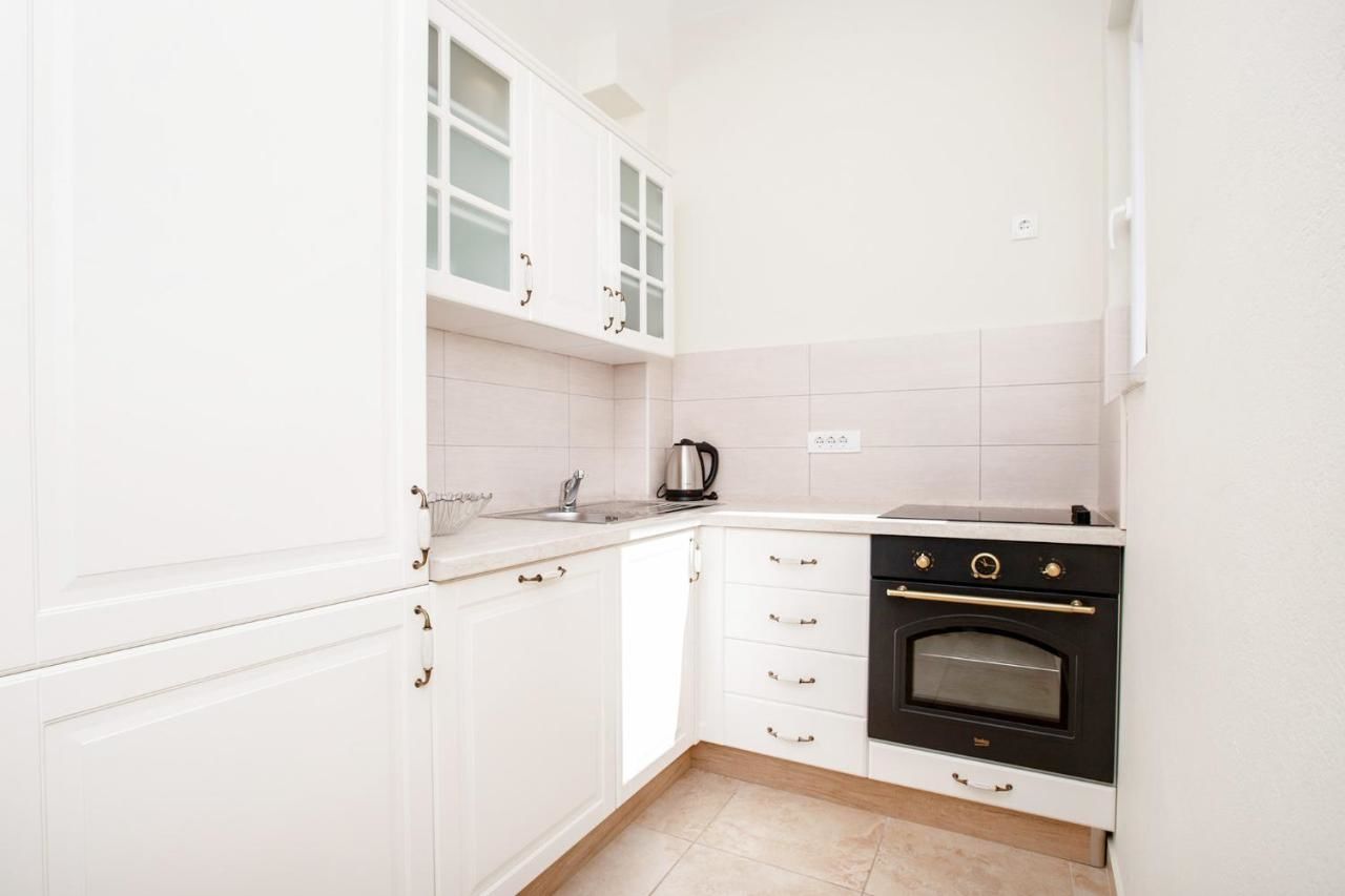 Апартаменты Apartments Isja Тиват