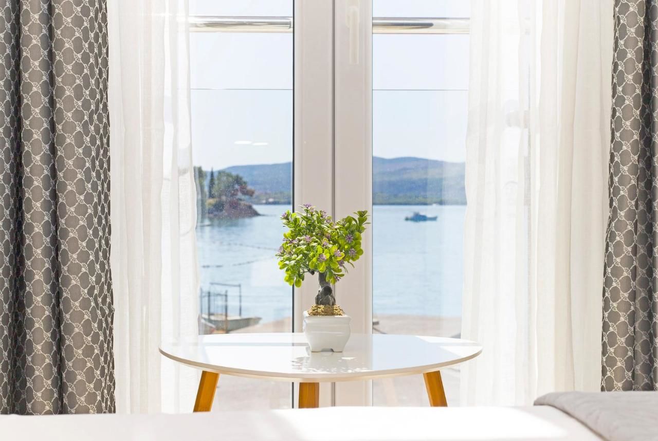 Апартаменты Apartments Isja Тиват