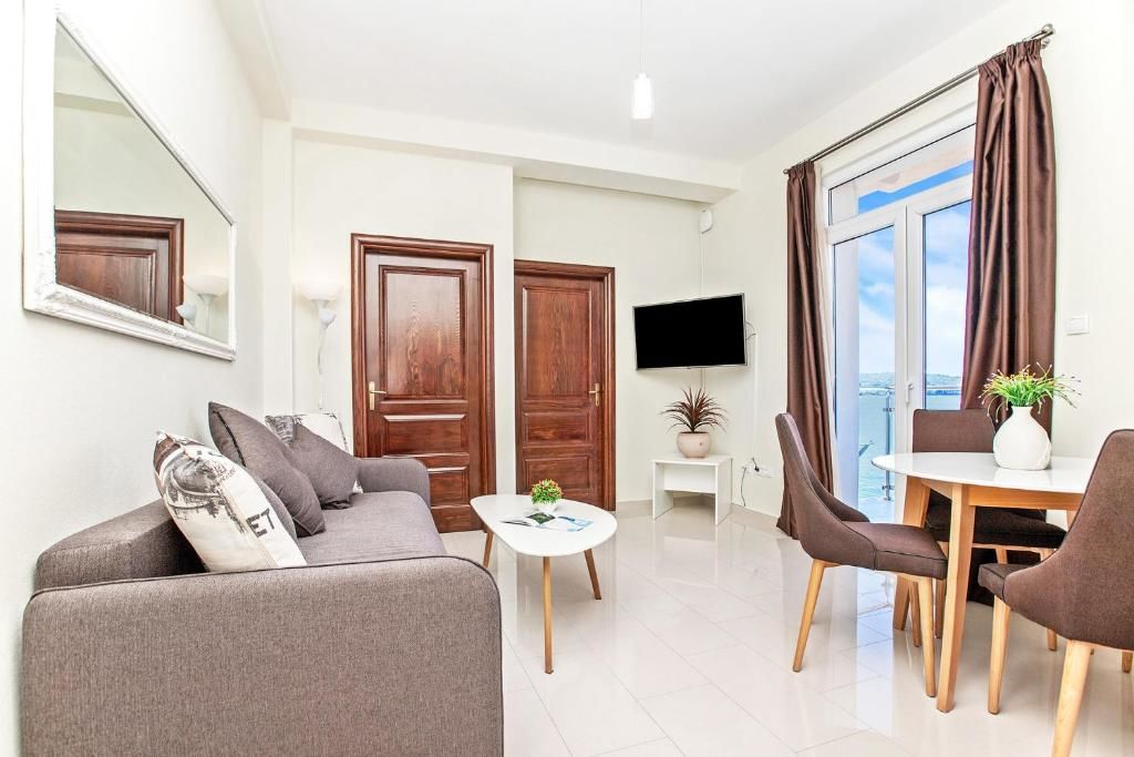 Апартаменты Apartments Isja Тиват